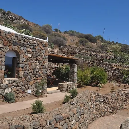 Apartment Relais Euterpini San Michele (Pantelleria)