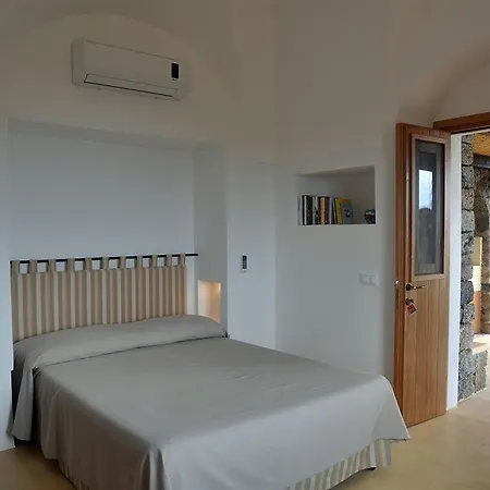 Relais Euterpini Apartment San Michele (Pantelleria)
